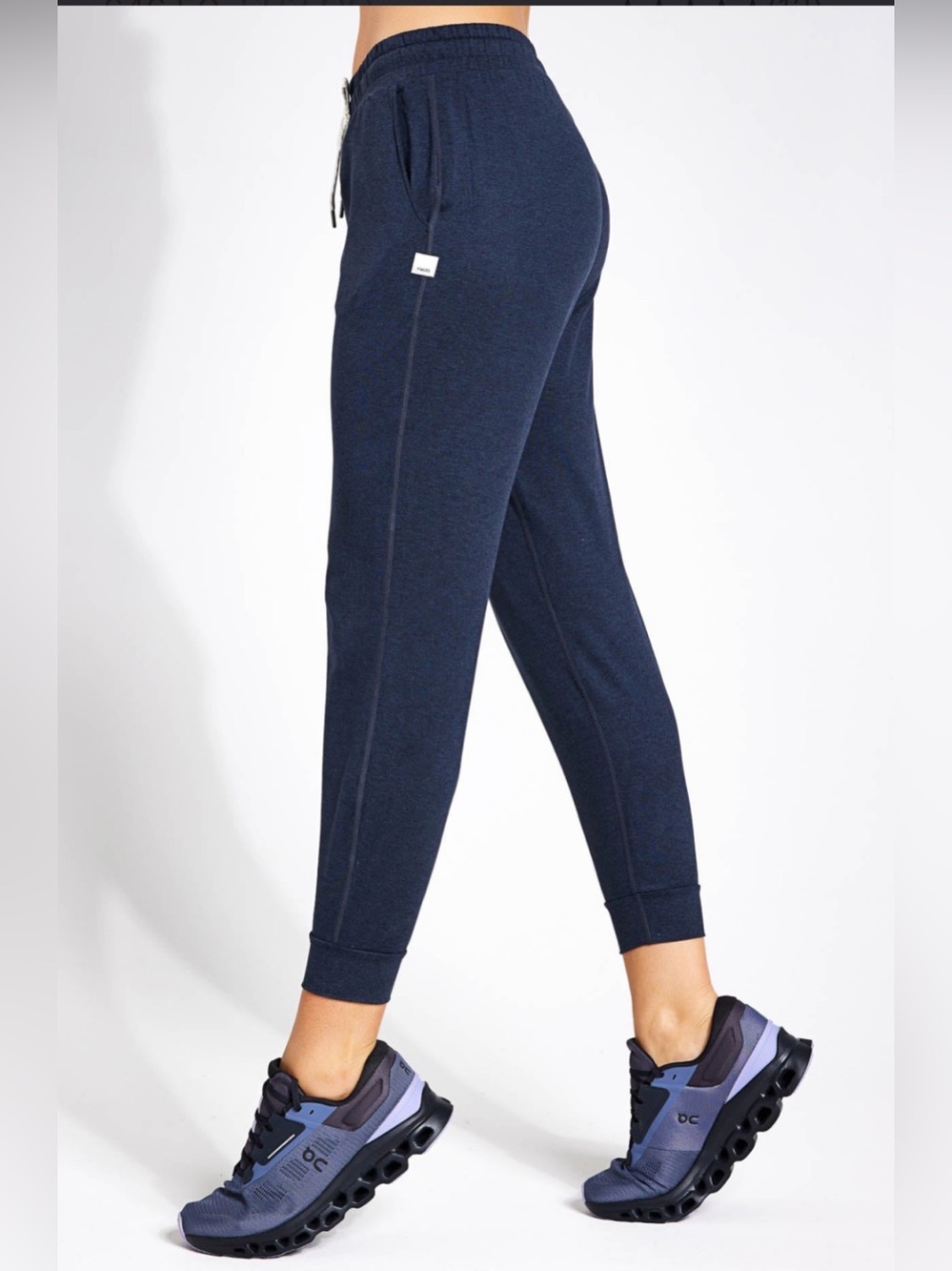 Vuori Performance Jogger Women’s Small Midnight Heather VGUC - Picture 3 of 11
